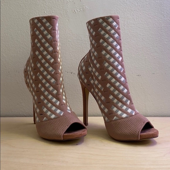 Liliana Shoes - OPEN-TOE CLOTH BOOTIES ✨✨✨